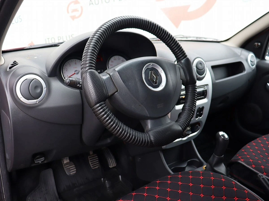 Renault Sandero, 2011г., передний привод, механика