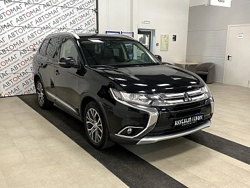 Mitsubishi Outlander, 2018г, полный привод, вариатор