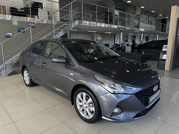 Hyundai Solaris, 2021г., передний привод, автомат