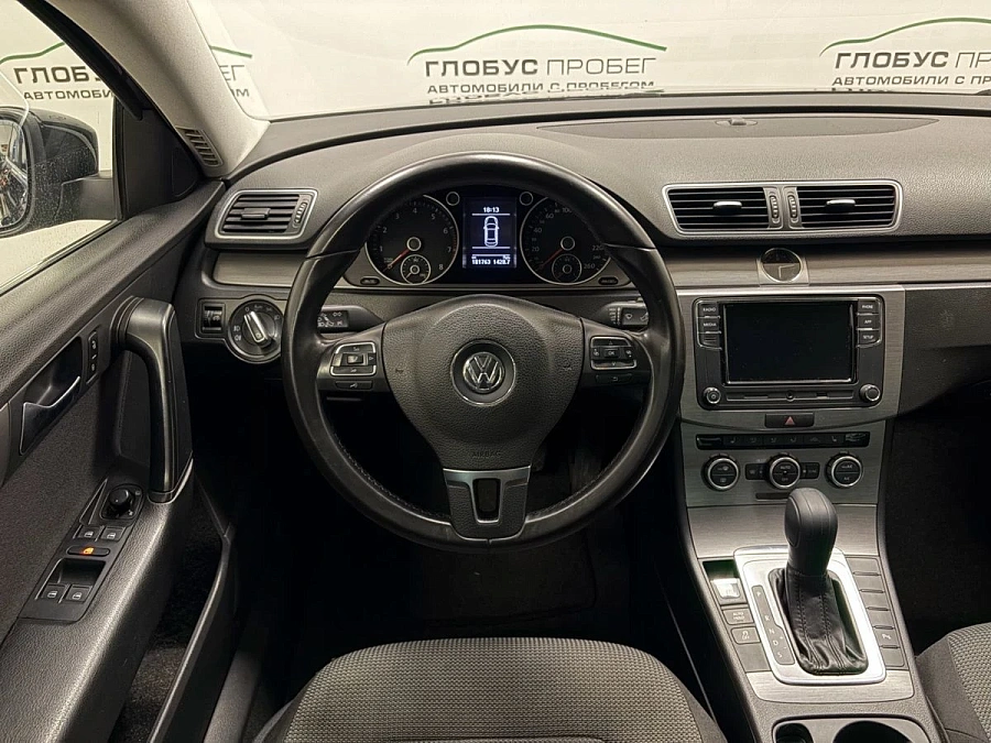 Volkswagen Passat, 2013г., передний привод, автомат