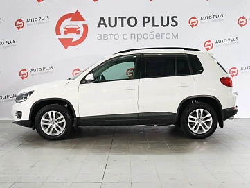 Volkswagen Tiguan, 2011г, полный привод, механика