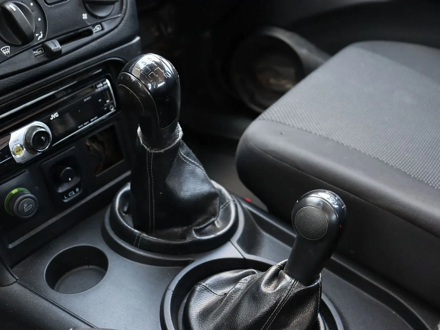 Chevrolet Niva, 2012г., полный привод, механика