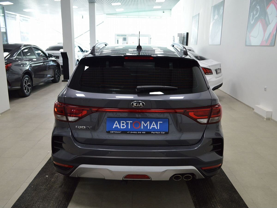 Kia , 2021г., передний привод, автомат
