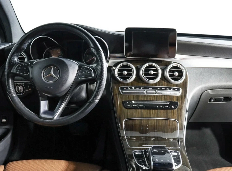 Mercedes-Benz GLC, 2016г., полный привод, автомат