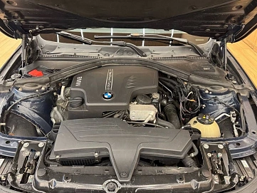 BMW 3 серии, 2012г., задний привод, автомат