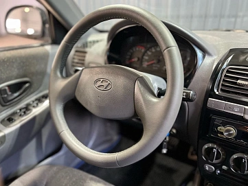 Hyundai Accent, 2006г, передний привод, механика