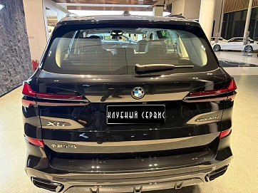 BMW X5, 2025г, полный привод, автомат