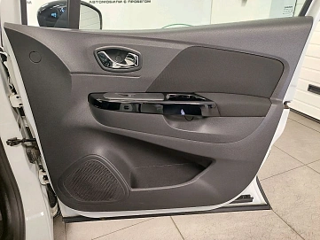 Renault Kaptur, 2016г, передний привод, механика