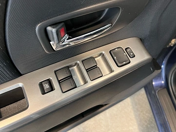 Mazda 5, 2008г, передний привод, механика