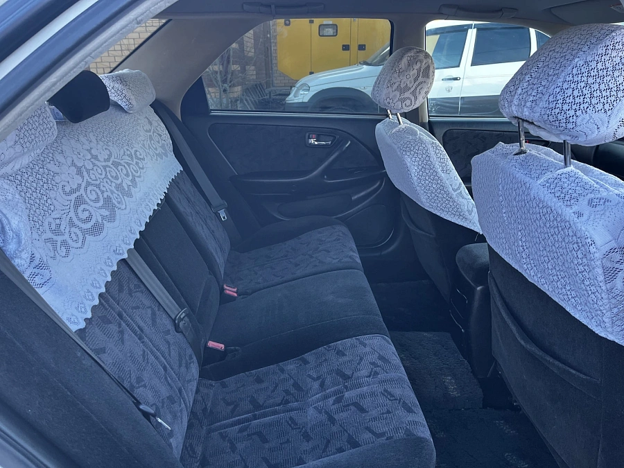 Toyota Mark II, 1999г., передний привод, автомат