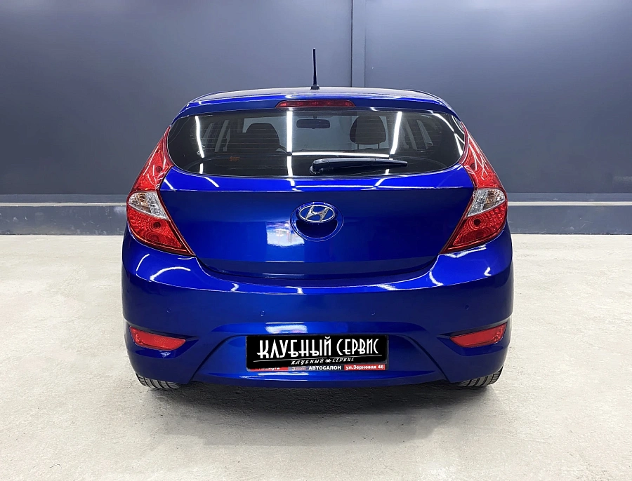 Hyundai Solaris, 2011г., передний привод, автомат