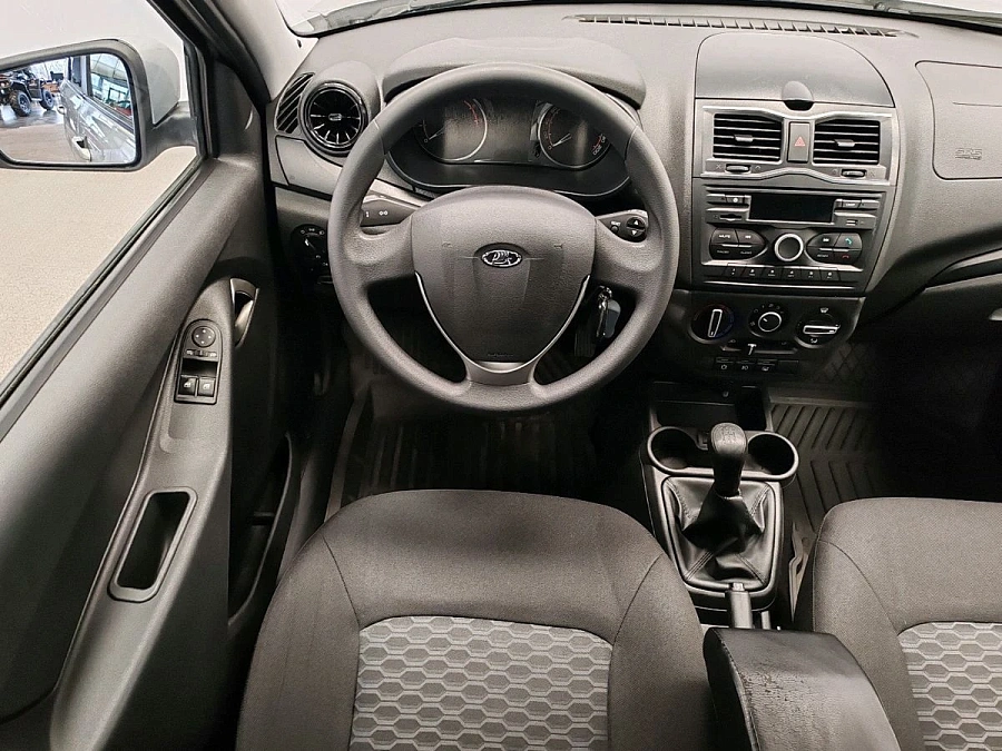Lada (ВАЗ) Granta, 2022г., передний привод, механика