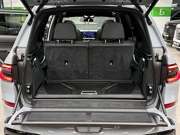 BMW X7, 2022г, полный привод, автомат