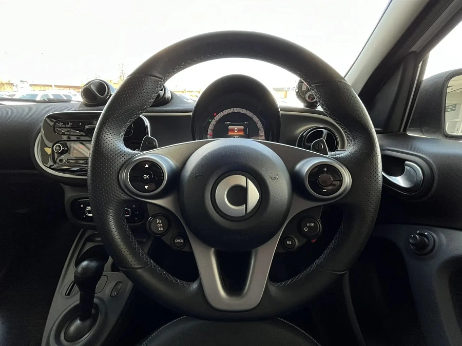 Smart Forfour, 2016г., задний привод, автомат