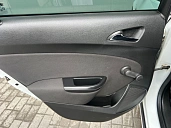 Opel Astra, 2012г., передний привод, автомат
