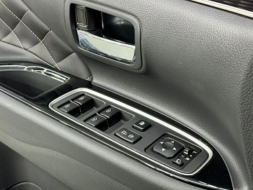 Mitsubishi Outlander, 2022г, передний привод, вариатор