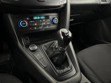 Ford Focus, 2017г., передний привод, механика