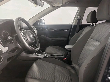 Kia Seltos, 2021г, передний привод, вариатор