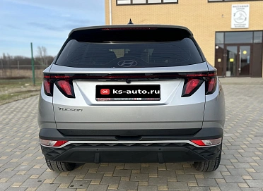 Hyundai Tucson, 2021г, передний привод, автомат