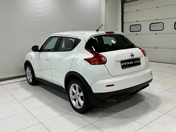 Nissan Juke, 2012г, передний привод, вариатор