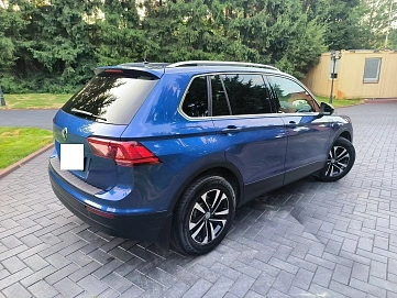 Volkswagen Tiguan, 2019г, передний привод, робот