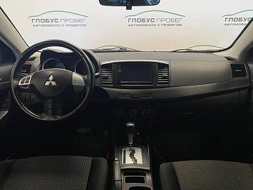 Mitsubishi Lancer, 2010г, передний привод, автомат