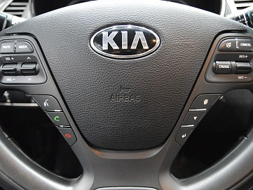 Kia Cerato, 2013г, передний привод, автомат