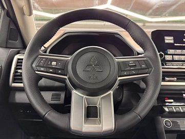 Mitsubishi L200, 2024г, полный привод, автомат