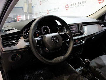 Skoda Rapid, 2020г, передний привод, механика