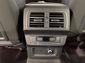 Audi Q5, 2025г, полный привод, робот