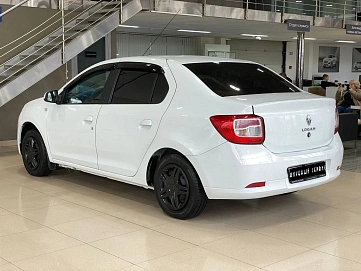 Renault Logan, 2020г, передний привод, автомат
