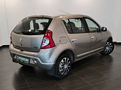 Renault Sandero, 2011г., передний привод, механика