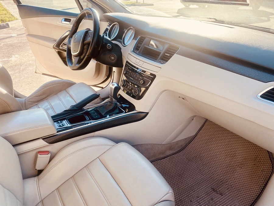 Peugeot 508, 2012г., передний привод, автомат