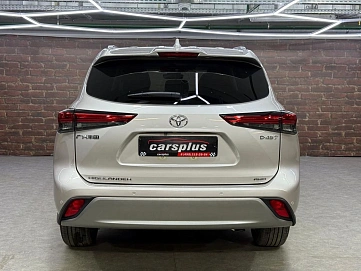 Toyota Highlander, 2025г, полный привод, автомат