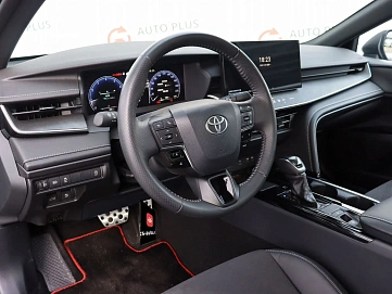 Toyota Camry, 2024г, передний привод, вариатор