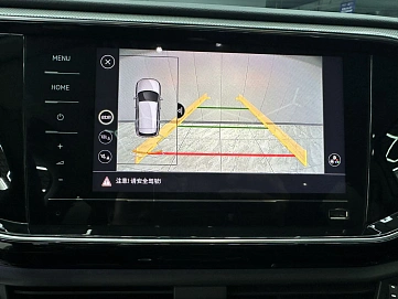 Volkswagen Tayron, 2022г, передний привод, робот