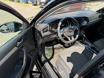 Volkswagen Jetta, 2020г, передний привод, автомат