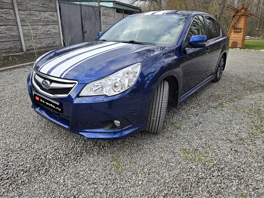 Subaru Legacy, 2011г., полный привод, вариатор