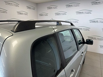 Chevrolet Niva, 2014г, передний привод, механика
