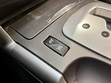 Renault Latitude, 2010г, передний привод, вариатор