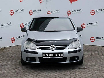 Volkswagen Golf, 2006г, передний привод, механика