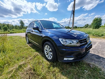 Volkswagen Tiguan, 2017г, передний привод, робот
