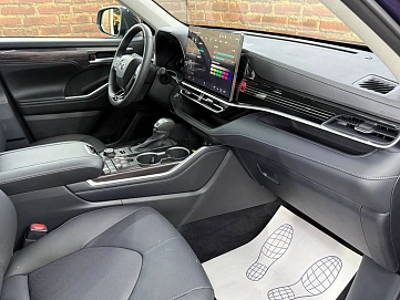 Toyota Highlander, 2025г, полный привод, автомат