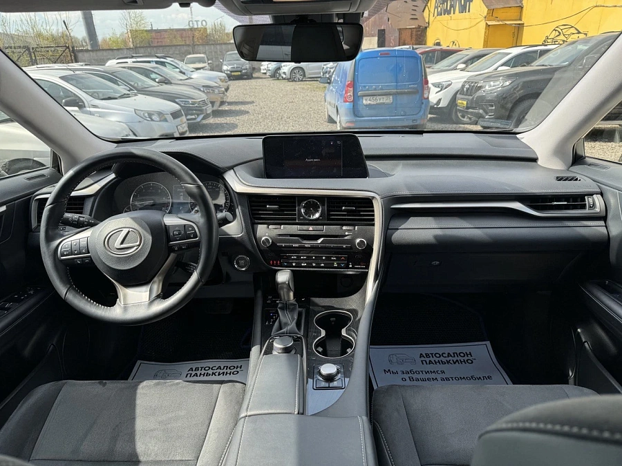 Lexus RX, 2019г., передний привод, автомат