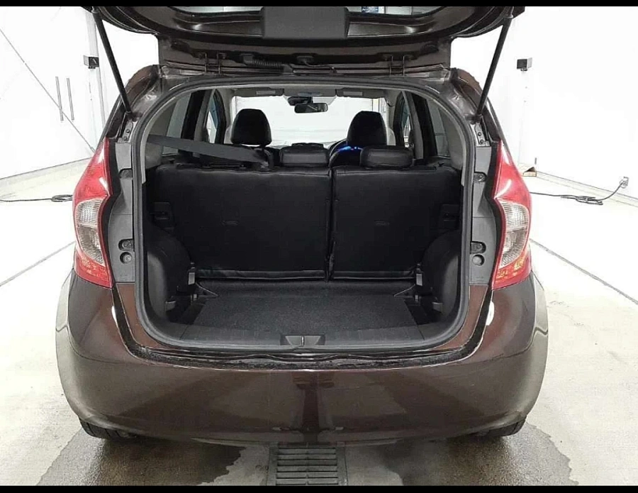 Nissan Note, 2015г., передний привод, вариатор