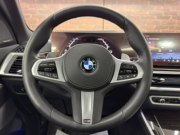 BMW X5, 2023г, полный привод, автомат