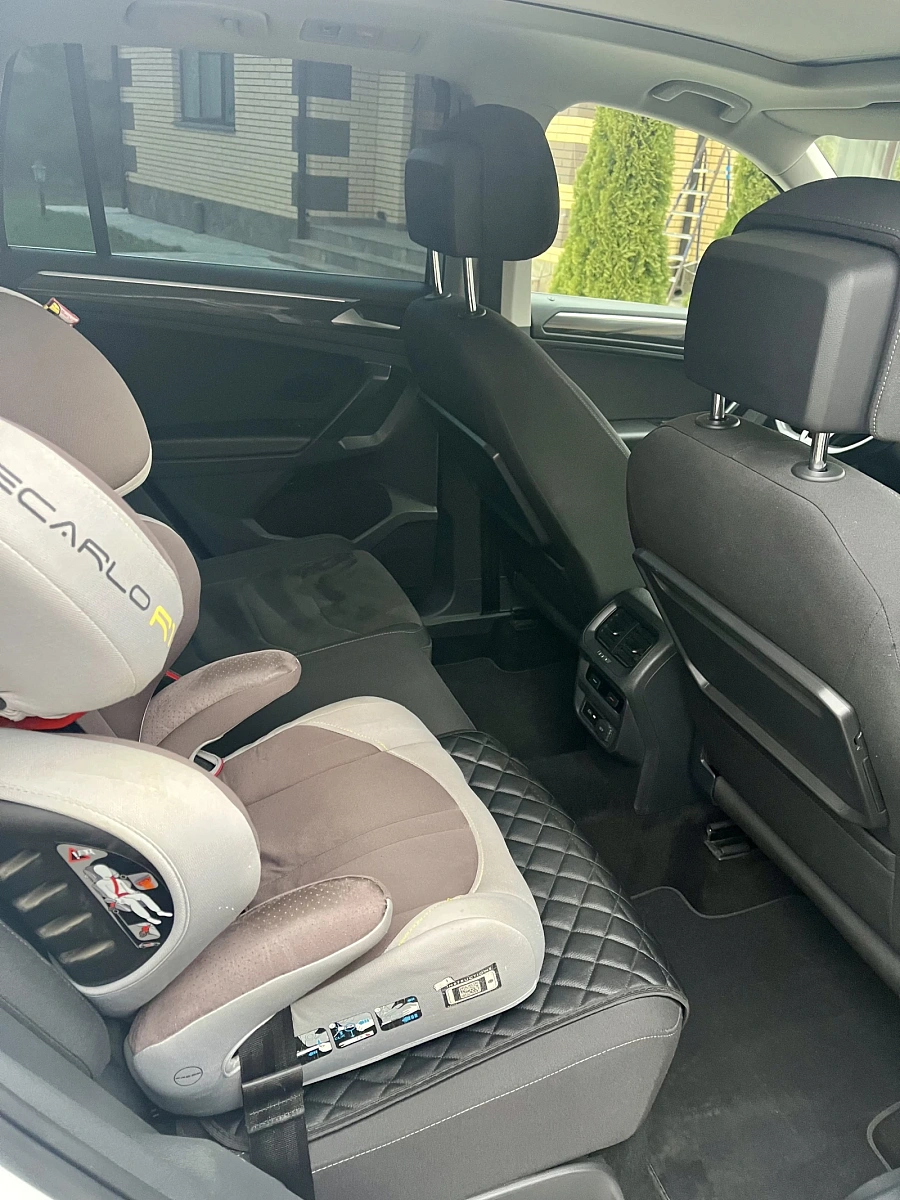 Volkswagen Tiguan, 2019г., полный привод, робот