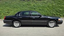 Lincoln Town Car, 2006г., задний привод, автомат