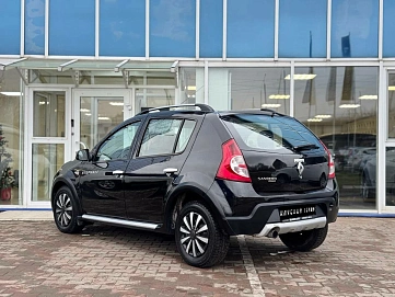 Renault , 2011г., передний привод, механика