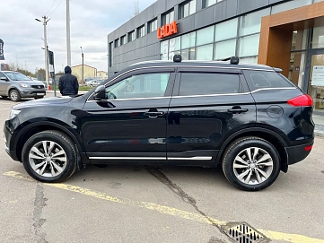Geely Atlas, 2019г, передний привод, автомат